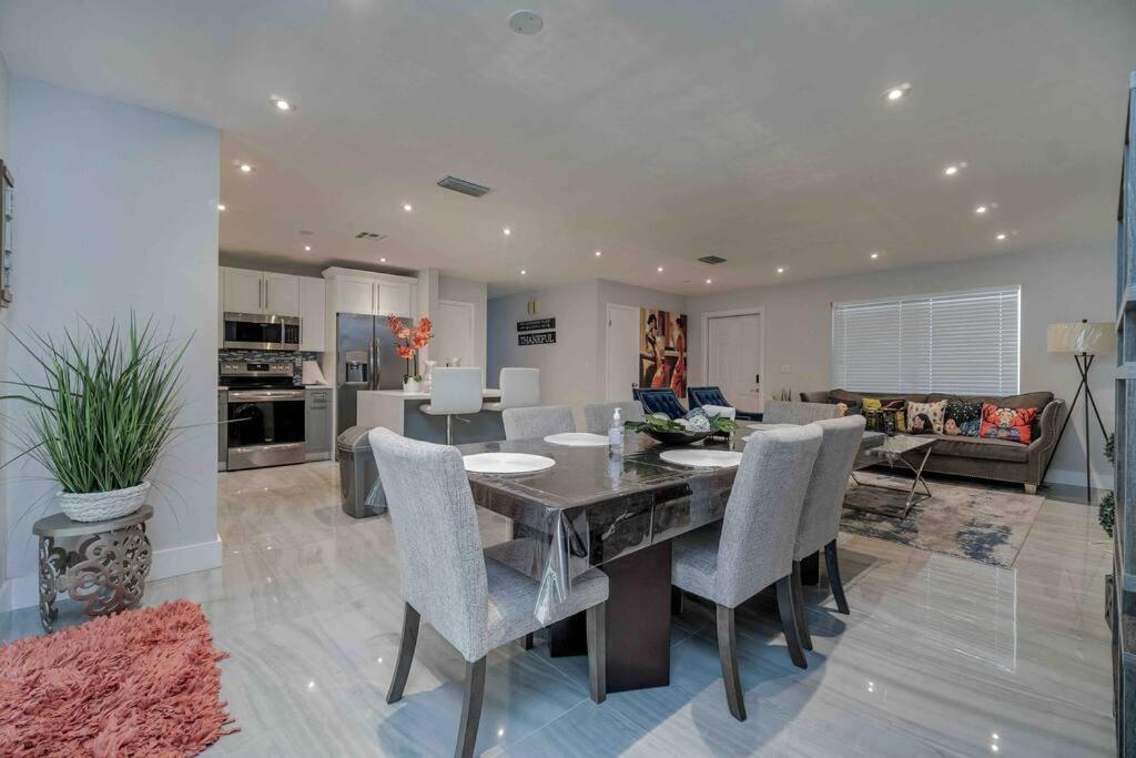 Holiday home Heart Of Luxury 4br Pool 5 Min *